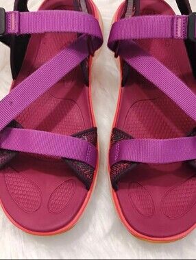 Keen Leiki Hiking Open Toe Sandals Women's  Sz 11 Plum Adjustable Straps Hiking